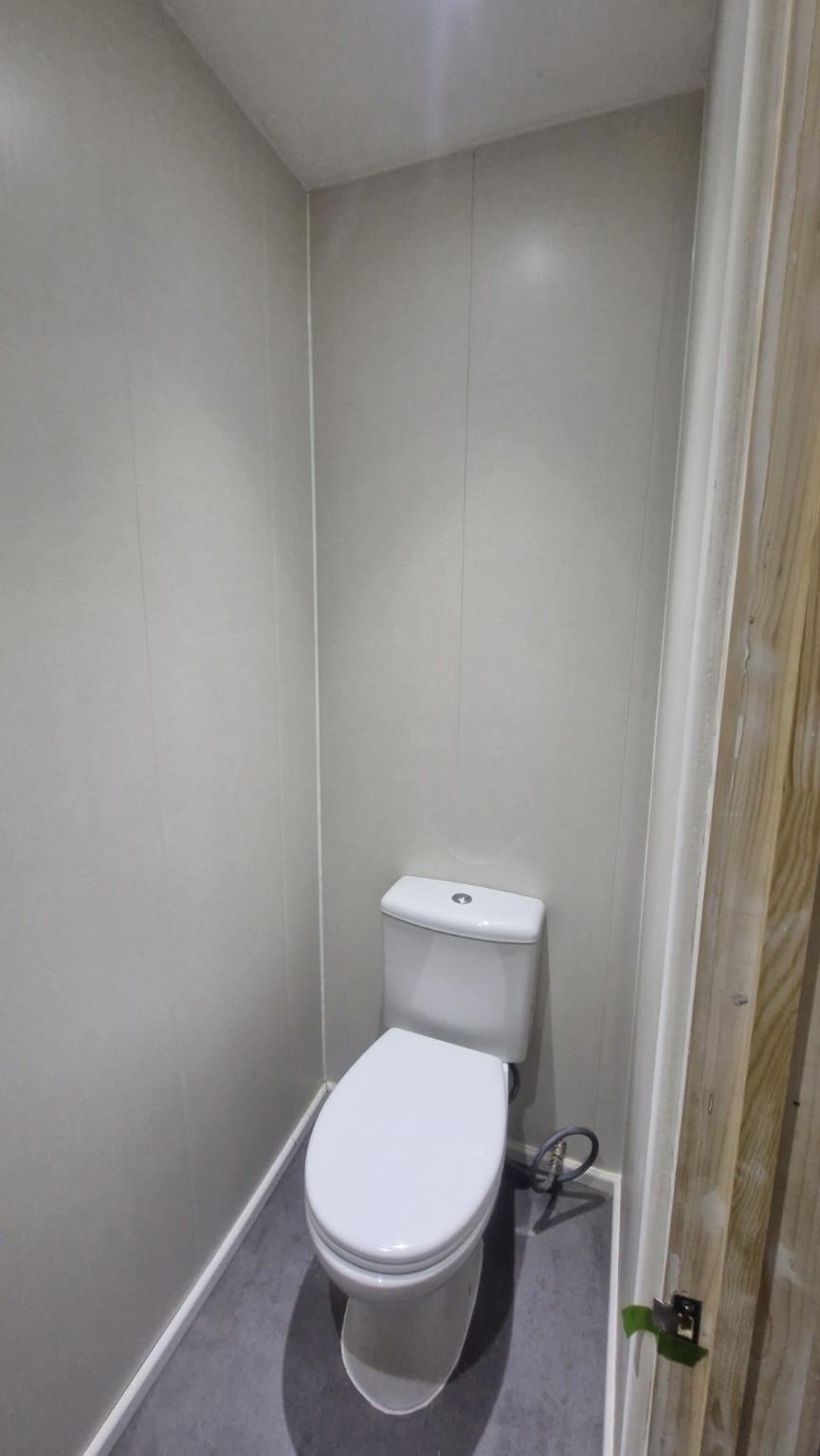 New compact WC