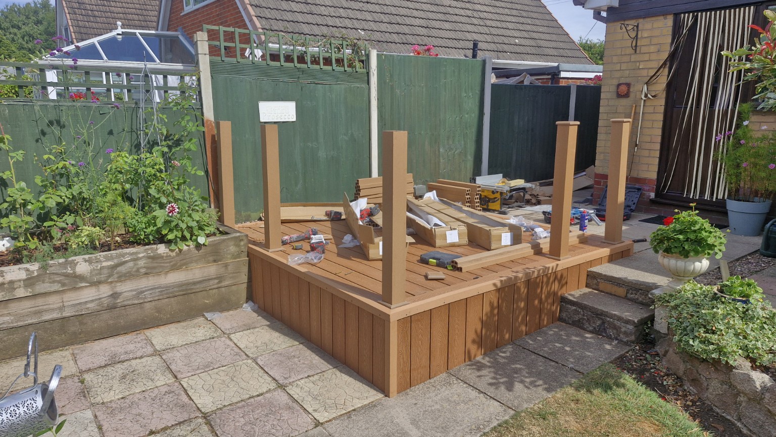 Balustrade posts during installation