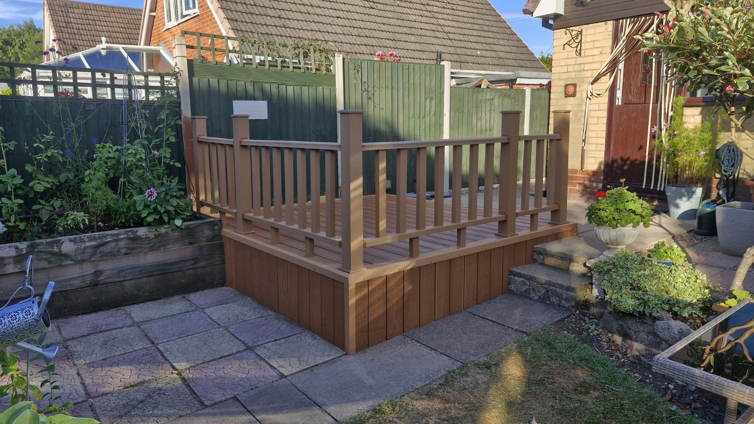 Completed composite deck with railings