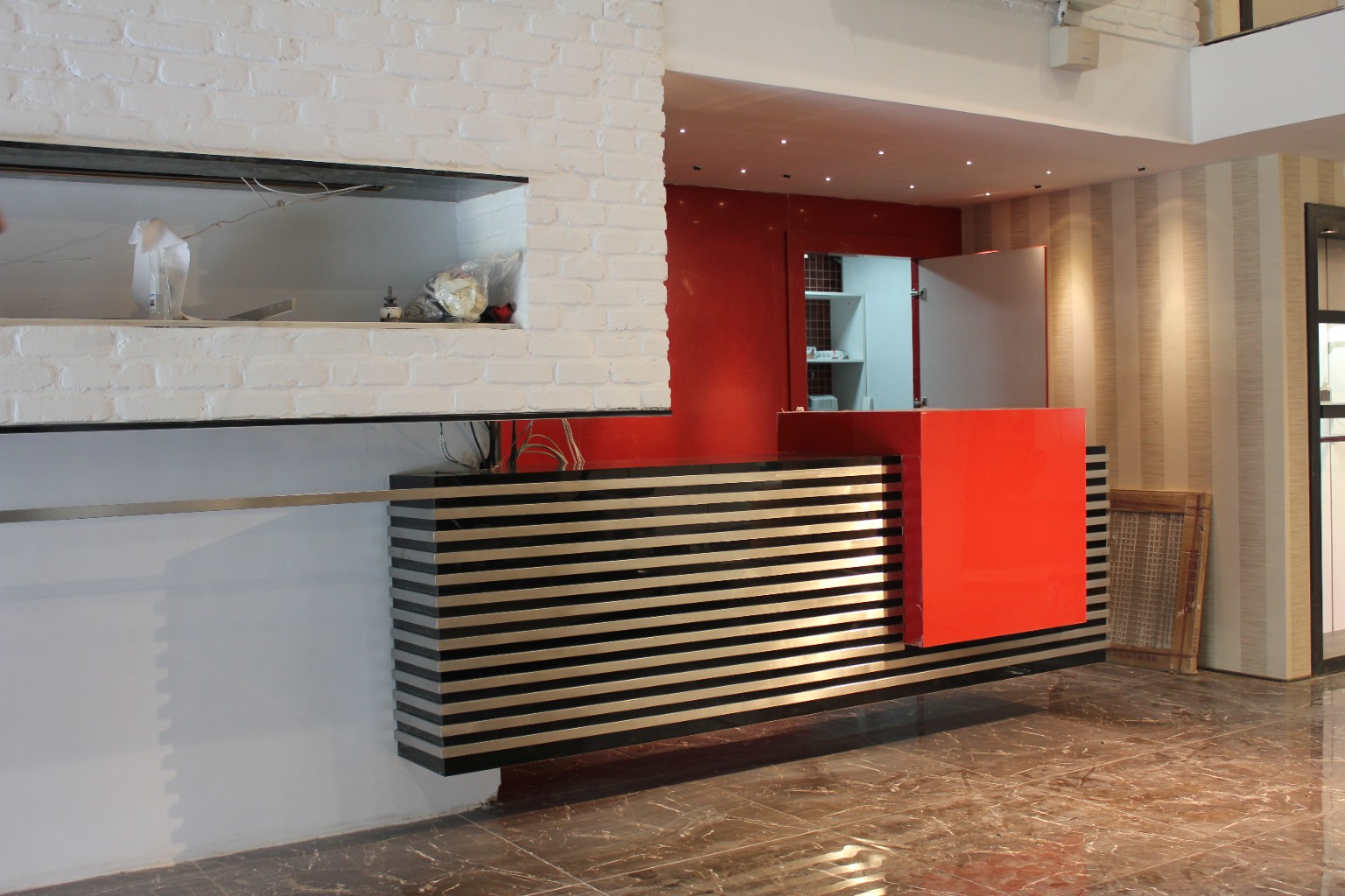 Tommy Hilfiger — Retail Interior Fit-Out — original project photograph 2