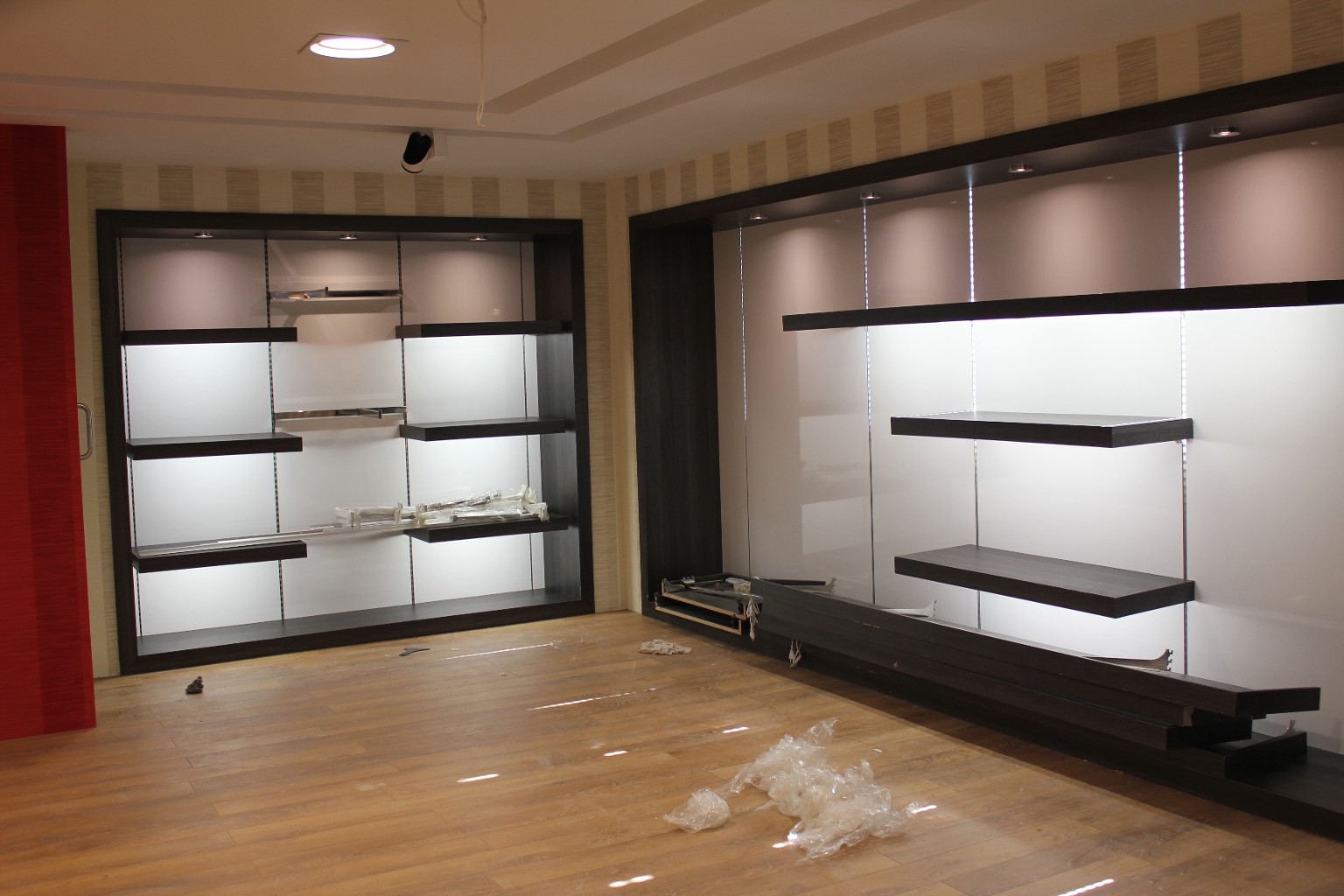 Tommy Hilfiger — Retail Interior Fit-Out — original project photograph 3